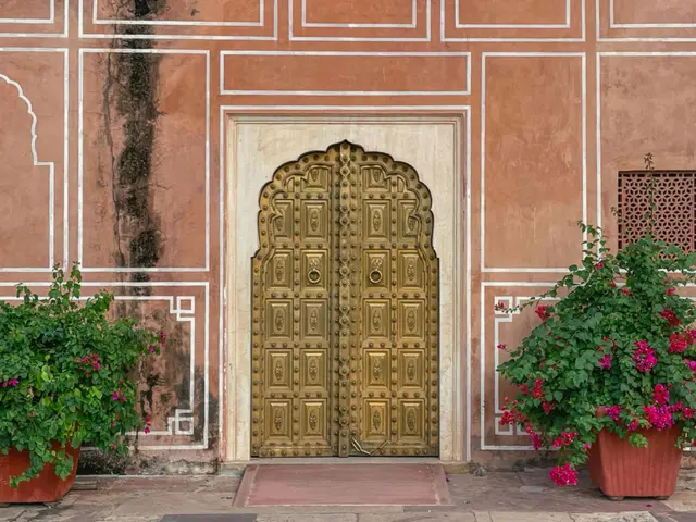 Hawa Mahal image 4